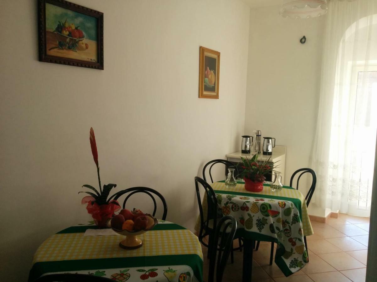 B & B Tancredi Каньяно-Варано Экстерьер фото